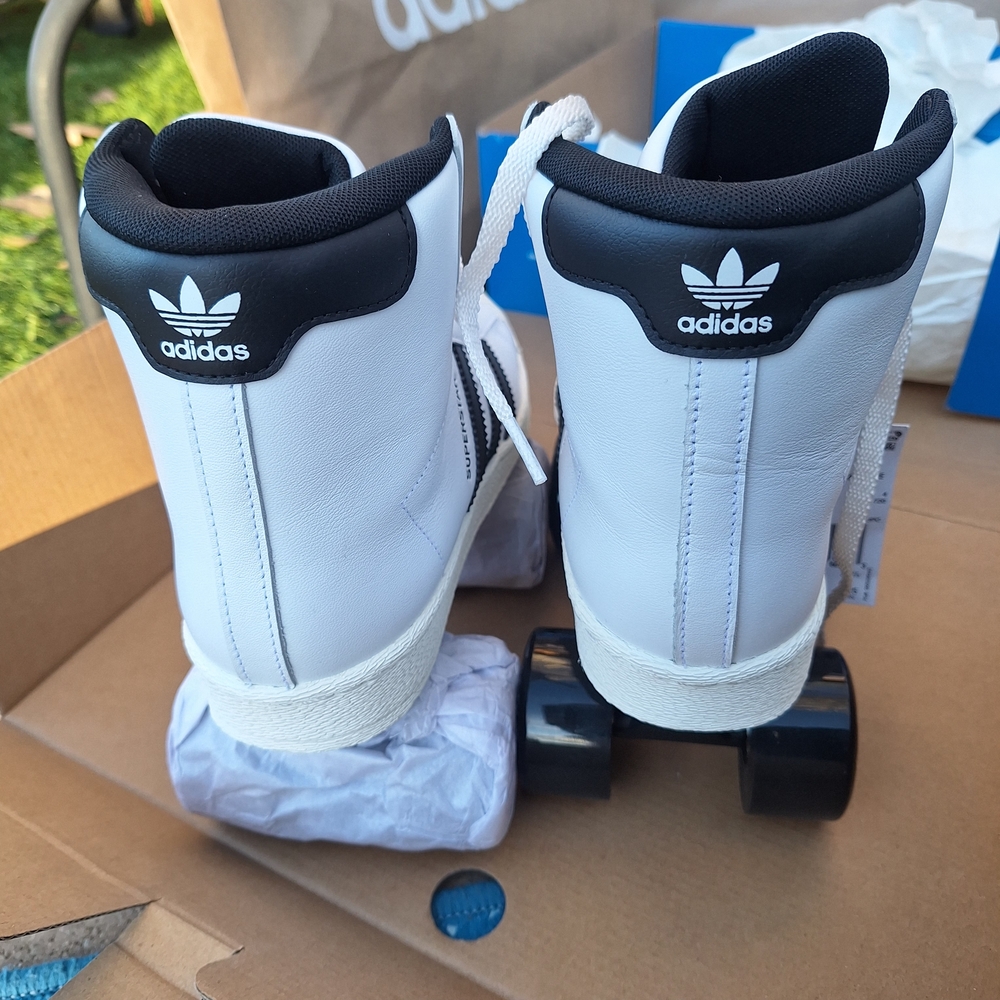 NWT Adidas Superstar 82 W White and Black Womens High-Top Sneaker Skates 5 1/2 - Picture 9 of 10